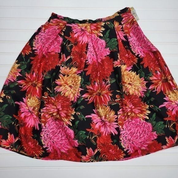 Talbots Dresses & Skirts - Talbots |‎ Women's Silk Floral Pleated Skirt | 6P